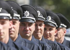 Сотрудники полиции