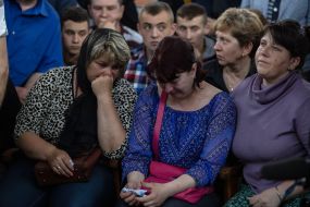 Relatives of the dead miners