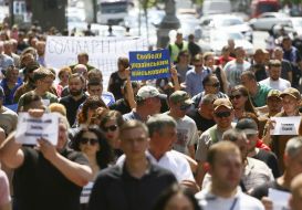 Participants of the march "Freedom for the Kremlin prisoners!"