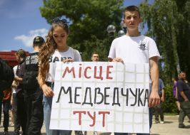 Participants of the march "Freedom for the Kremlin prisoners!"