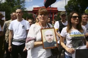 Participants of the march "Freedom for the Kremlin prisoners!"