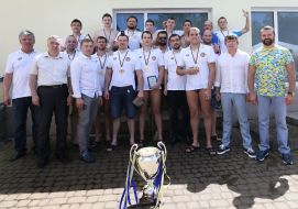 The players of VC Dynamo (Lviv) and coaches