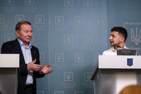 Leonid Kuchma and Volodymyr Zelensky