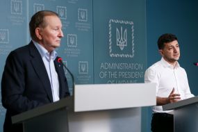 Leonid Kuchma and Volodymyr Zelensky