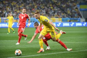 The game moment of the match