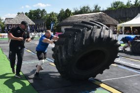 Ukrainian strongmen Championship among patrol officers