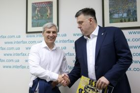 Ruslan Koshulinsky and  Oleg Tyagnibok