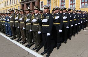 Lieutenant-graduates