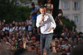 Svyatoslav Vakarchuk