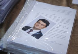 Документы кандидата в народные депутаты Дмитрия Разумкова