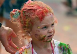 Учасники забігу "Lviv Color Run"