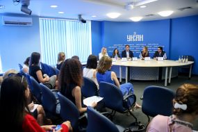 Участники пресс-конференции