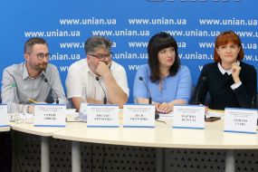 Sergey Shvets, Bogdan Yaremenko, Lesia Zaburannaya and Mariana Bezugla