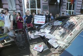 Picket of the embassies of the countries that supported the return of Russia to the PACE