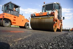 Каток для укладки асфальта 