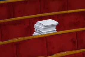 Documents in the session hall