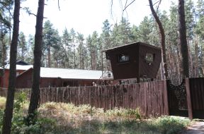 Hunting tower