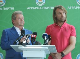 Michael Poplawski and Oleg Vinnik