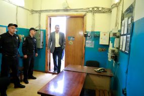 Open Metro Police Office at Lukyanovskaya Metro Station in Kiev