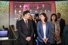 Volodymyr Groysman called for the construction of the National Museum "memorial to victims of Holodomor"