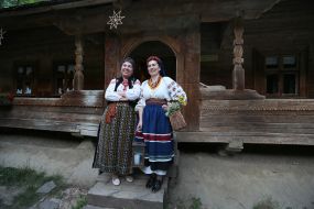 Women in Ukrainian national costumes