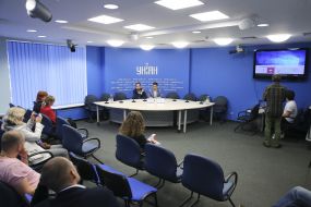 Oleksandr Yurchenko and Kyrylo Fesyk