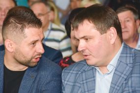 Давид Арахамия, Юрий Гусев