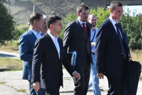 Vladimir Zelensky and Alexey Goncharuk