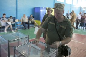 Polling station in Avdiivka
