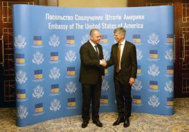 Вільям Тейлор і Сергій Дейнеко