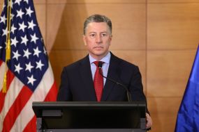 Курт Волкер