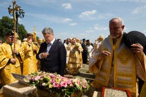 Петр Порошенко и Митрополит Эммануил