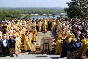 Участники торжественного молебна