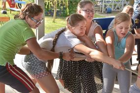 The participants of the festival "Happy together"