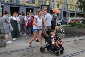 People during the celebration of the birthday of the first overpass