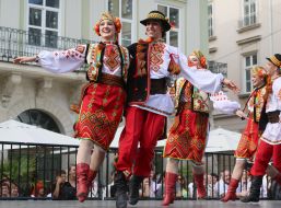 Міжнародний фестиваль українського танцю та культури