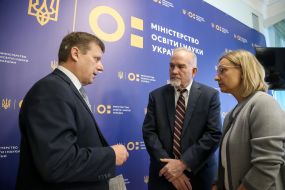 Вадим Карандій та Роберт Бонд
