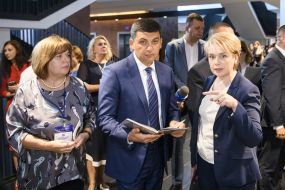 Volodymyr Groysman, Lilia Grinevich