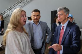 Ulyana Suprun and William Taylor