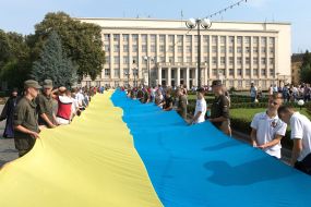 100-метровый флаг Украины