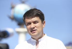 Дмитро Разумков