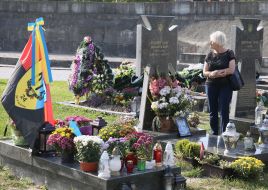 Honoring the fallen heroes at the Lychakiv Cemetery