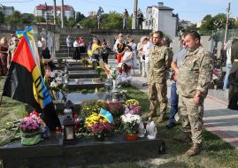 Honoring the fallen heroes at the Lychakiv Cemetery
