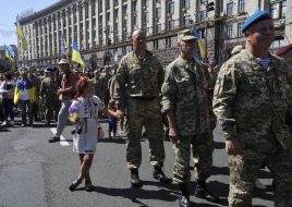 Учасники Маршу захисників України