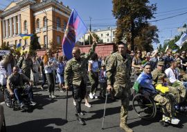 Учасники Маршу захисників України