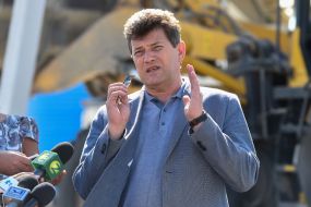 Владимир Буряк