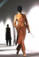 Показ коллекции "Пространство "Fashion Revolution: The Future of Textiles" presentation"