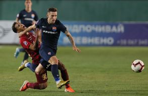 Playing moment of the match