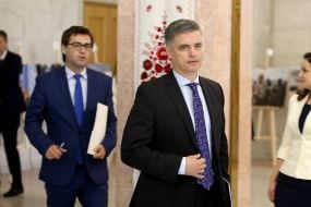 Nicolae Popescu and Vadim pristayko