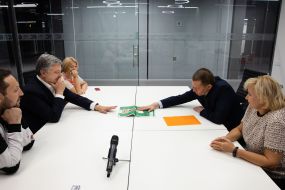 Roman Suschenko, Yuri Stets, Irina Gerashchenko and Petro Poroshenko